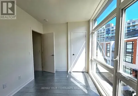 15 David Eyer Road West Richmond Hill ON L4S 0N2
