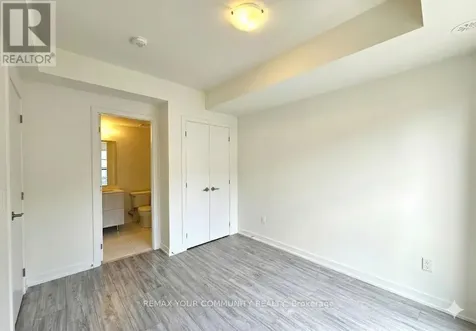15 David Eyer Road West Richmond Hill ON L4S 0N2