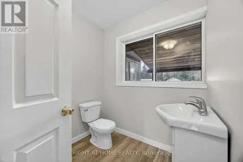 207 Scarlett Line Oro-medonte ON L0L 1V0