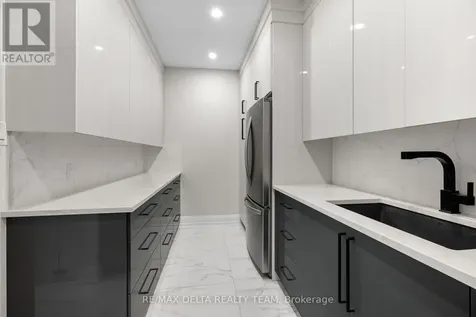 663 Ballycastle Crescent Ottawa ON K1X 0A3