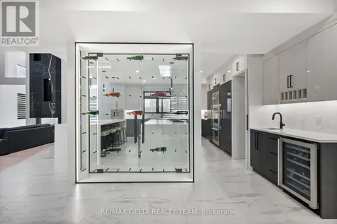 663 Ballycastle Crescent Ottawa ON K1X 0A3