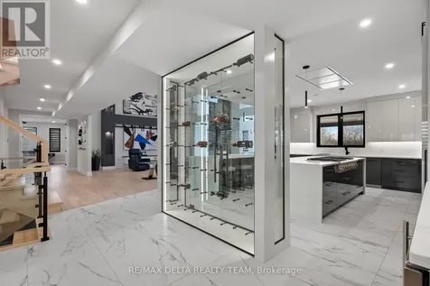663 Ballycastle Crescent Ottawa ON K1X 0A3