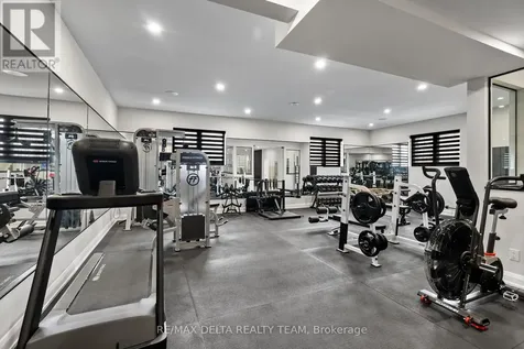 663 Ballycastle Crescent Ottawa ON K1X 0A3