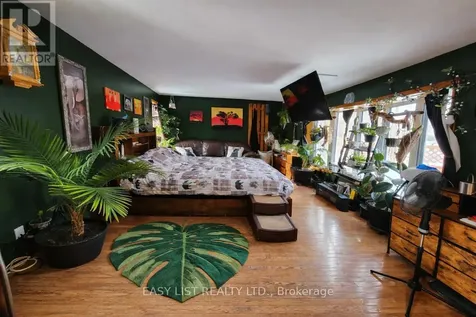 516 Bay Street Kenora ON P0X 1C0