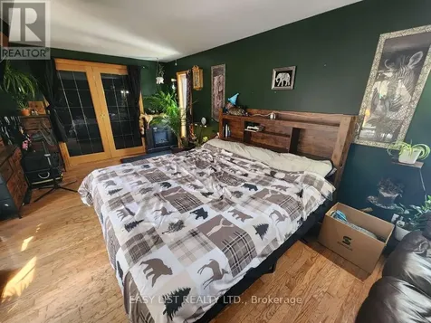 516 Bay Street Kenora ON P0X 1C0