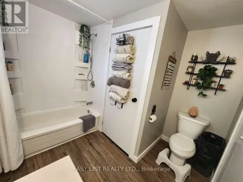 516 Bay Street Kenora ON P0X 1C0