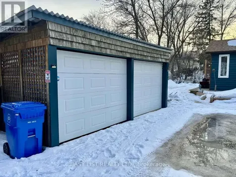 516 Bay Street Kenora ON P0X 1C0