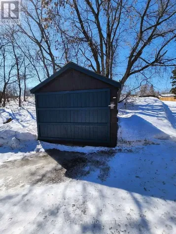 516 Bay Street Kenora ON P0X 1C0