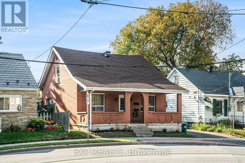 566 Kirkwood Avenue Ottawa ON K1Z 5X4