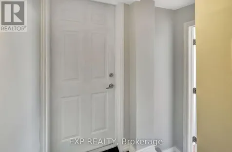 566 Kirkwood Avenue Ottawa ON K1Z 5X4
