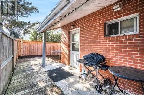 566 Kirkwood Avenue Ottawa ON K1Z 5X4