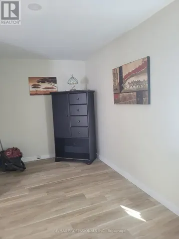 39 Beck Street Wasaga Beach ON L9Z 2K9