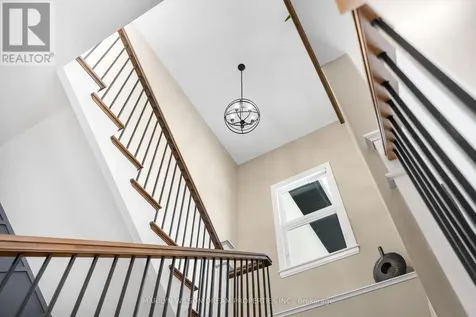 324 Hedley Way Ottawa ON K2W 0E4