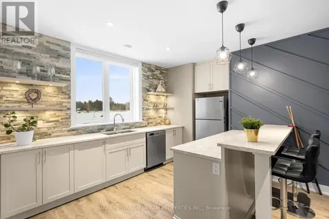 324 Hedley Way Ottawa ON K2W 0E4