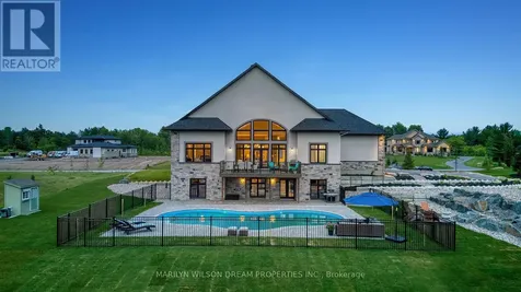 324 Hedley Way Ottawa ON K2W 0E4
