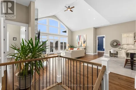 324 Hedley Way Ottawa ON K2W 0E4
