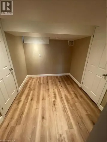 124 Avalon Place Kitchener ON N2M 4N7