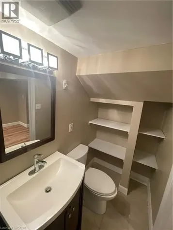 124 Avalon Place Kitchener ON N2M 4N7