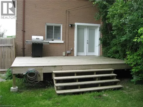 124 Avalon Place Kitchener ON N2M 4N7