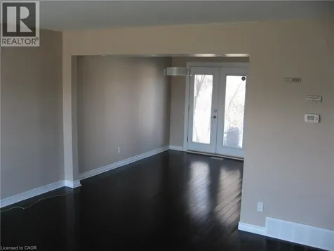 124 Avalon Place Kitchener ON N2M 4N7