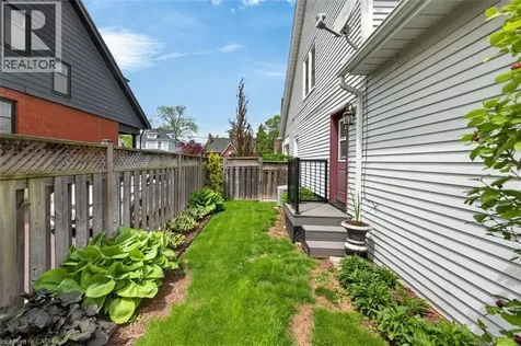 3 Second Street South Stoney Creek ON L8G 1R4