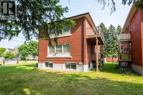 129 River Road East Kitchener ON N2B 2G7
