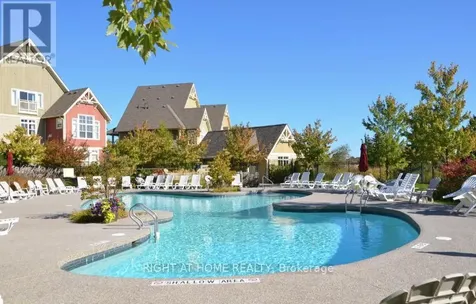 125 Fairway Court Blue Mountains ON L9Y 0P8