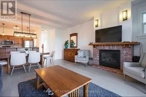 125 Fairway Court Blue Mountains ON L9Y 0P8