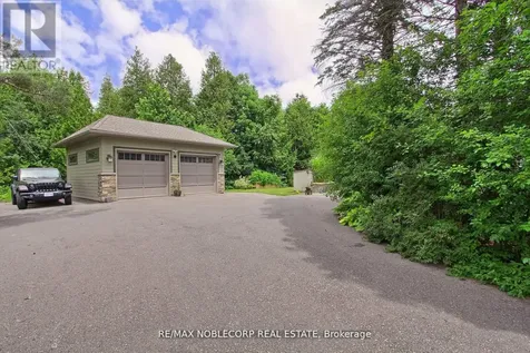 11201 Lake Ridge Road Scugog ON L9L 1V7