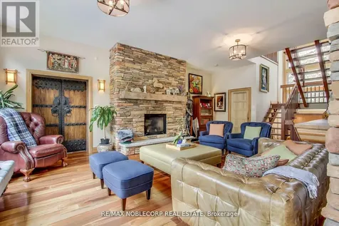 11201 Lake Ridge Road Scugog ON L9L 1V7