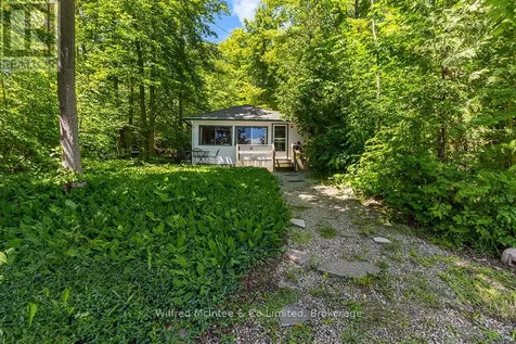 48 Maple Drive South Bruce Peninsula ON N0H 1A0
