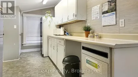 21 Grosvenor Street North Saugeen Shores ON N0H 2L0