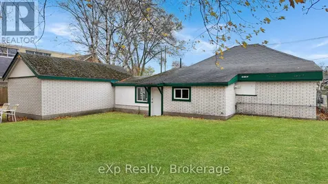 21 Grosvenor Street North Saugeen Shores ON N0H 2L0