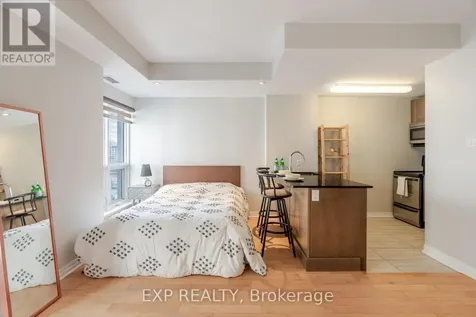 242 Rideau Street Ottawa ON K1N 0B7