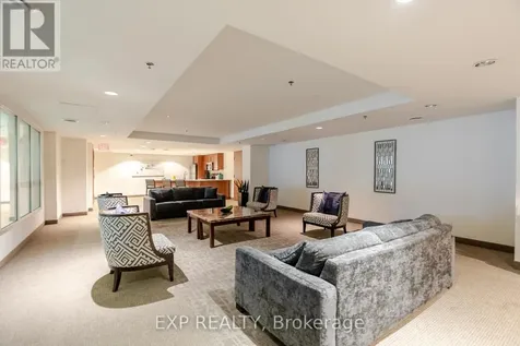 242 Rideau Street Ottawa ON K1N 0B7