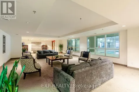 242 Rideau Street Ottawa ON K1N 0B7