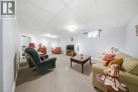 156 St Michael's Street Delhi ON N4B 3C8