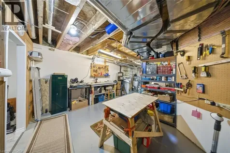 156 St Michael's Street Delhi ON N4B 3C8