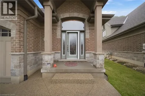 156 St Michael's Street Delhi ON N4B 3C8