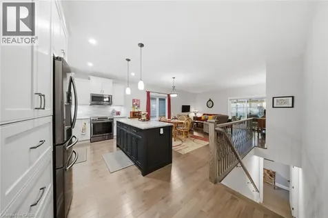 156 St Michael's Street Delhi ON N4B 3C8