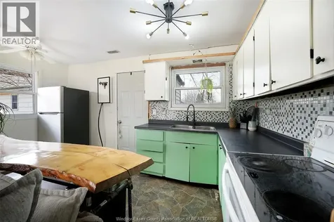 12 Patricia Avenue Wheatley ON N0P 2P0