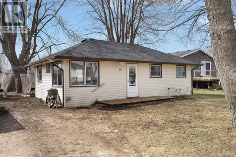 12 Patricia Avenue Wheatley ON N0P 2P0