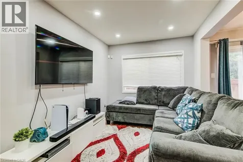 120 Dudhope Avenue Cambridge ON N1R 4T7