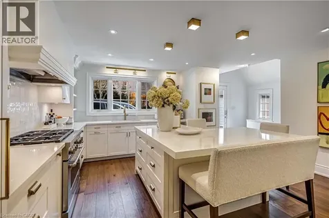 514 Wilson Street East Ancaster ON L9G 2C5