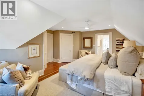 514 Wilson Street East Ancaster ON L9G 2C5