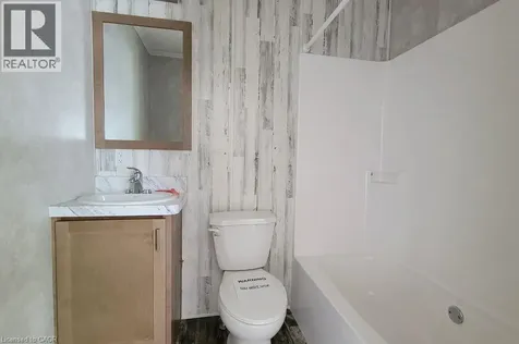 77 Park Lane Flamborough ON N0B 2J0