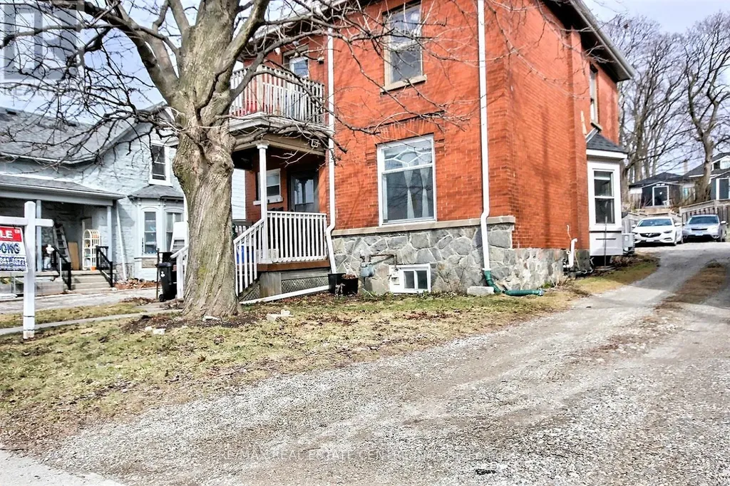 223 Water Street N Street Cambridge ON N1R 3B9