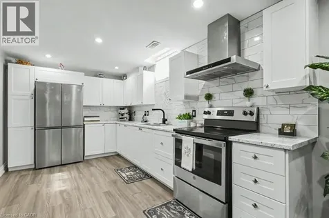 284 Normanhurst Avenue Hamilton ON L8N 5N4