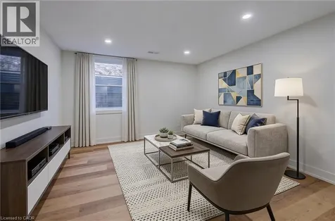 10 Weaver Street Cambridge ON N3C 1V8