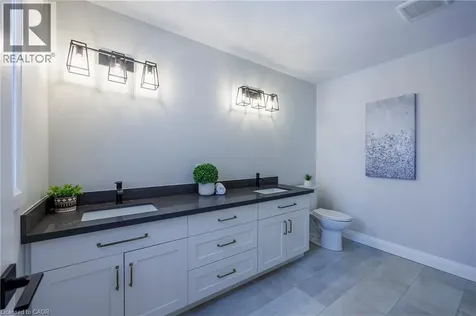 215 Lafayette Street East Jarvis ON N0A 1J0